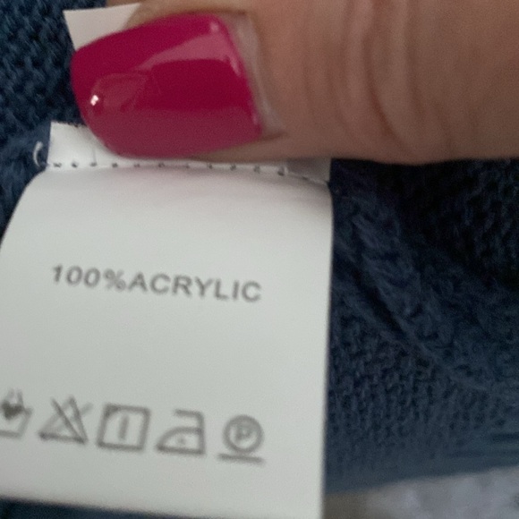 Blue Long Cardigan Sweater w Fair Isle Print in White & Cream on Sleeves L NWOT - Picture 7 of 9